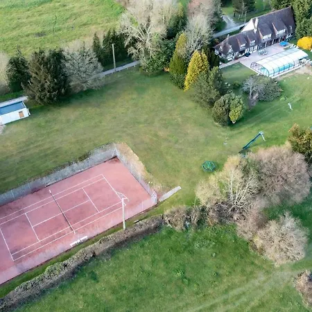 Holiday home Domaine Aux Lions - Piscine Chauffee Tennis 20 Min Deauville Fauguernon