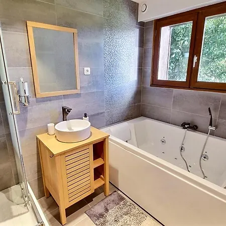 Holiday home Domaine Aux Lions - Piscine Chauffee Tennis 20 Min Deauville