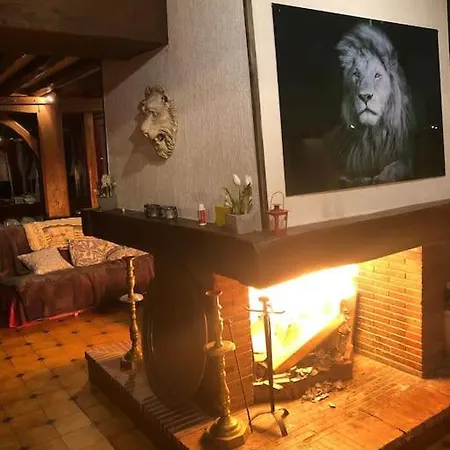 Holiday home Domaine Aux Lions - Piscine Chauffee Tennis 20 Min Deauville